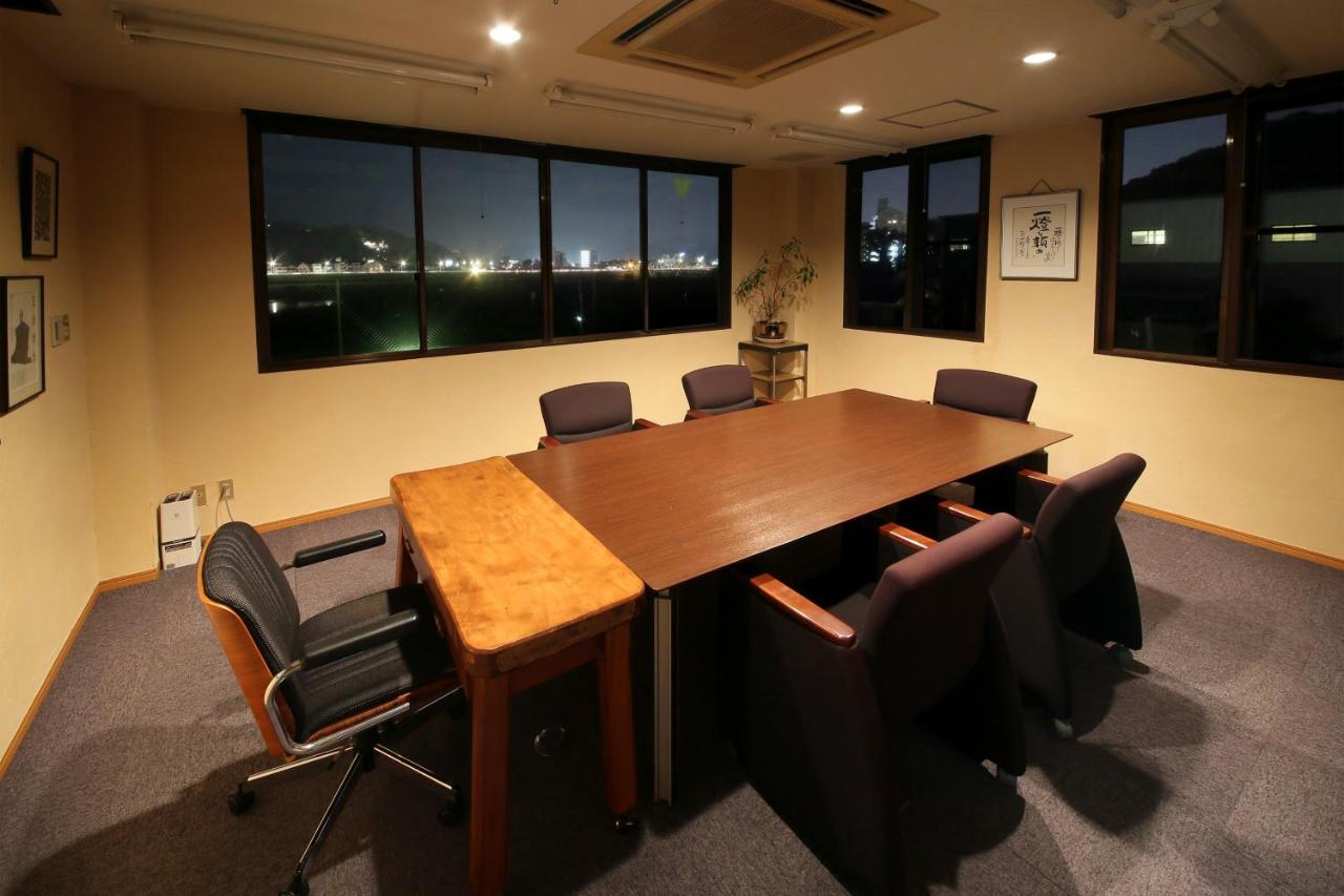 Business Hotel New Daiei อาชิคางะ ภายนอก รูปภาพ