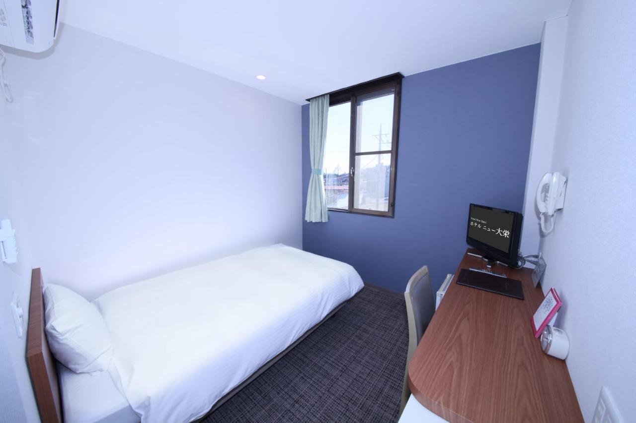 Business Hotel New Daiei อาชิคางะ ภายนอก รูปภาพ